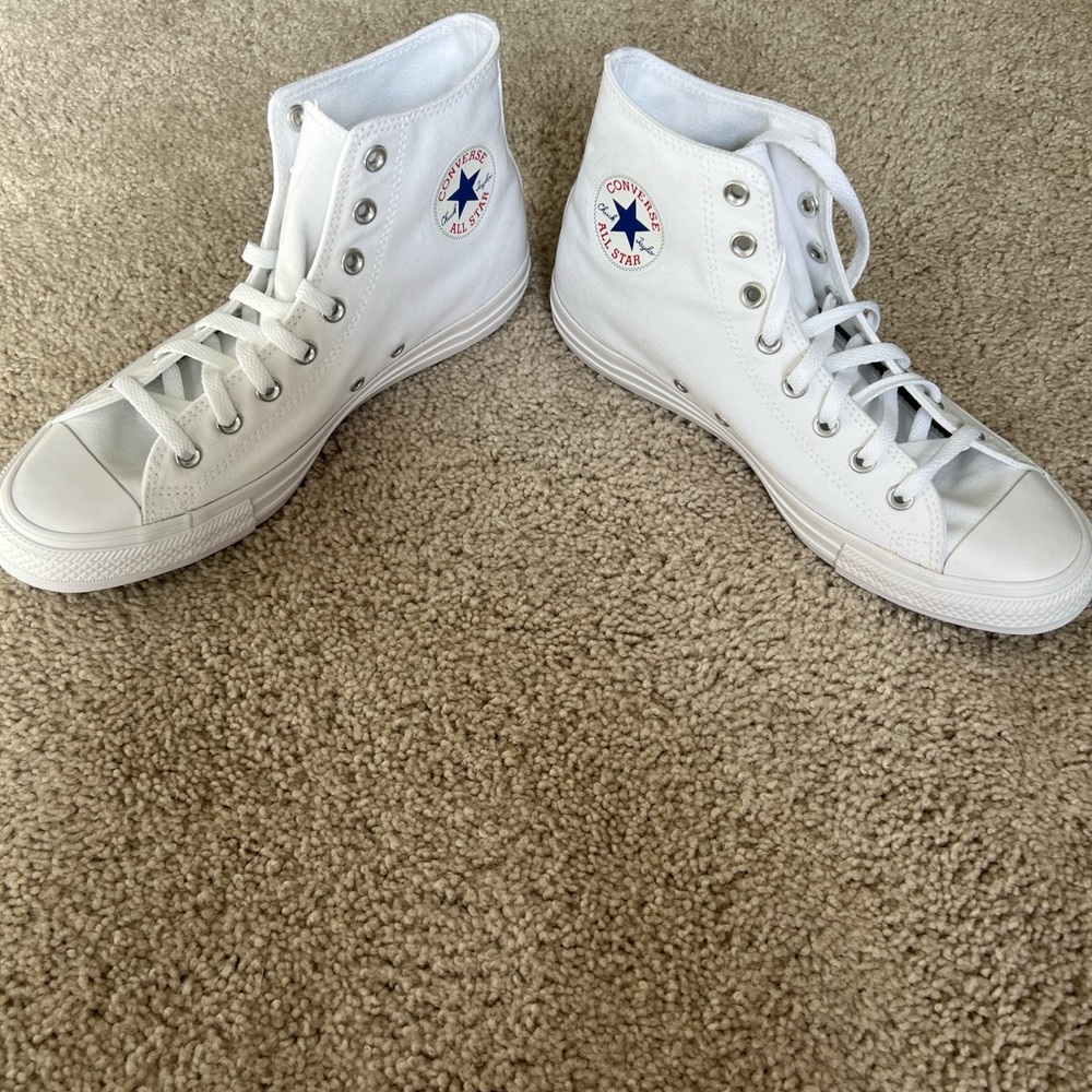 White high top Converse Never Worn